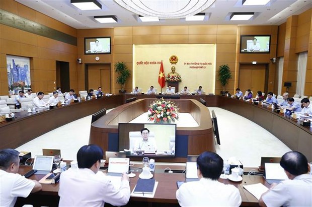 越南国会常务委员会第十三次会议圆满闭幕 hinh anh 2