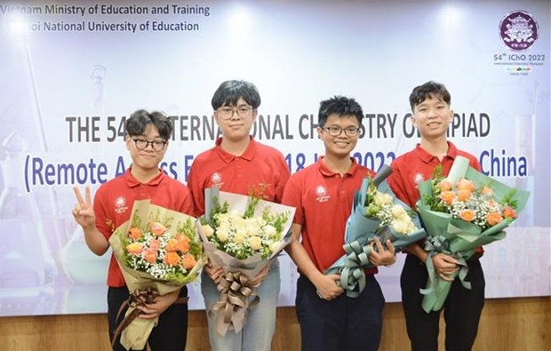2022年国际化学奥林匹克竞赛：越南四名参赛学生全部夺得金牌 hinh anh 1