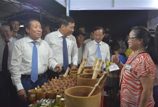 2022年广治-大湄公河次区域国际贸易展览会开展 hinh anh 2