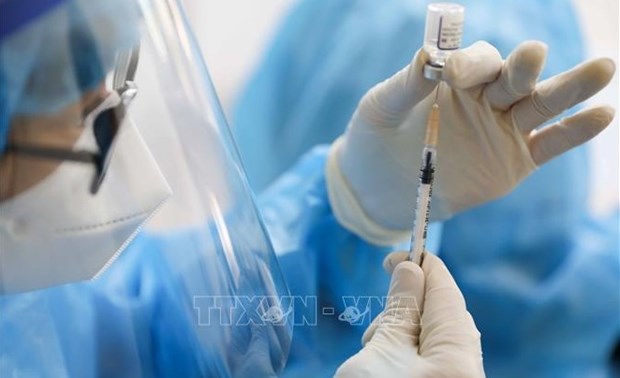 新冠肺炎病例数反弹 政府总理指示加快新冠疫苗接种进度 hinh anh 1