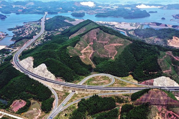 云屯-芒街高速公路项目建设进入冲刺阶段 hinh anh 1