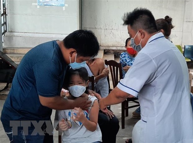 8月9日越南新增新冠肺炎确诊病例2340例 新增治愈病例9520例 hinh anh 1