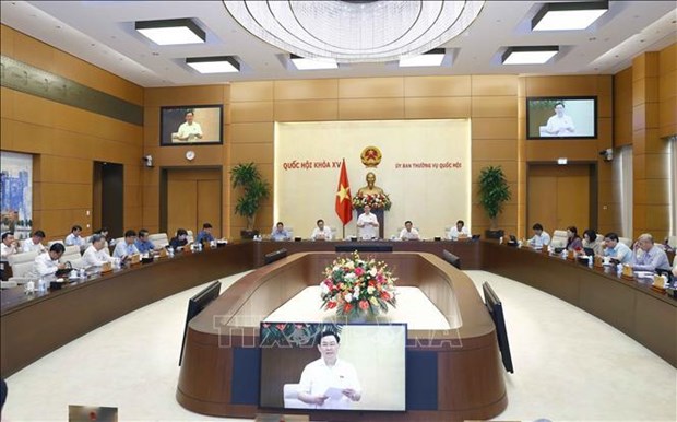 越南国会常务委员会立法工作专题会议开幕 hinh anh 2