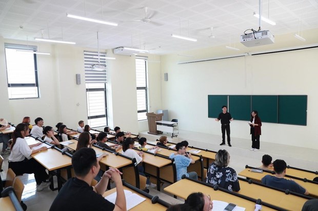 提高培训质量和国际一体化以增加在越南的留学生人数 hinh anh 1