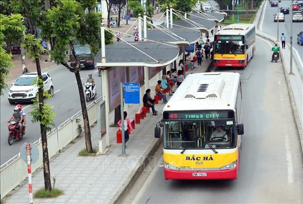 九·二国庆节假期河内配置 900 多辆公交车 每天开行近1.1万趟次 hinh anh 1