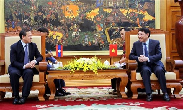 北江省进一步加强与老挝各地的民间交流与合作力度 hinh anh 1