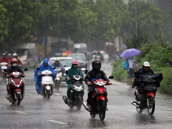 受第三号台风的影响 25日下午越南北部地区出现大暴雨到特大暴雨 hinh anh 2