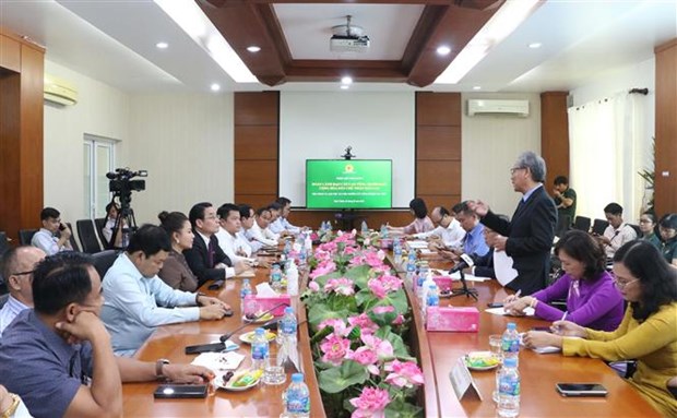 越老建交60周年：老挝占巴塞省希望与越南安江省开展农业生产合作 hinh anh 1