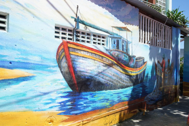 山茶郡壁画路——岘港市一个有趣的新旅游景点 hinh anh 1