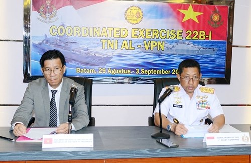 越南与印度尼西亚海军联合演练落下帷幕 hinh anh 2