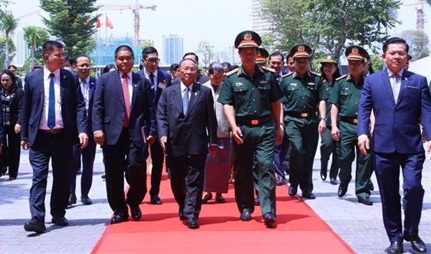 柬埔寨王国国会主席韩桑林访问Viettel集团 hinh anh 1