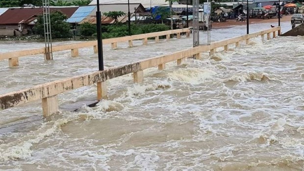 柬埔寨多地受洪灾影响 hinh anh 1