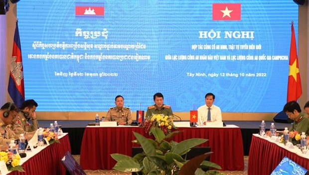 越南和柬埔寨加强合作 巩固边境安全与秩序 hinh anh 1