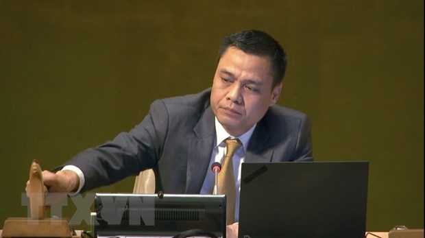 第77届联合国大会：越南同各国提议就气候变化问题征求国际法院的意见 hinh anh 1