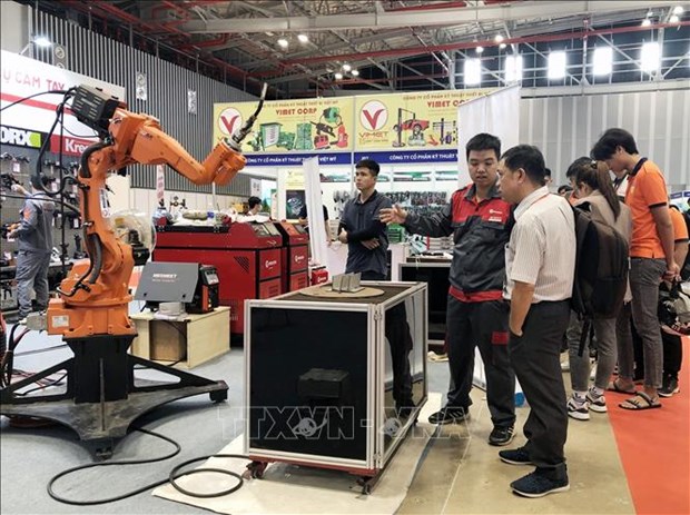 胡志明市国际工业机械设备及原料展览会吸引250家企业参展 hinh anh 1