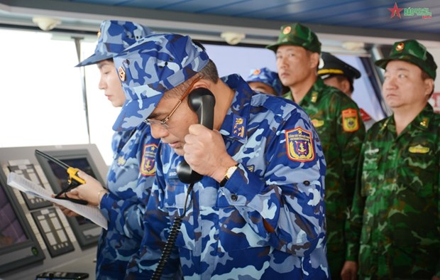 越中海警力量开展海上联合巡逻活动 hinh anh 1