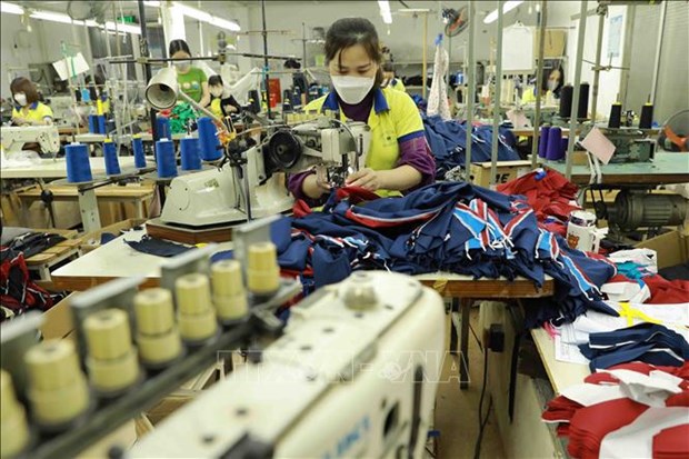 经济外交：越南纺织品服装实现“绿色生产” hinh anh 2