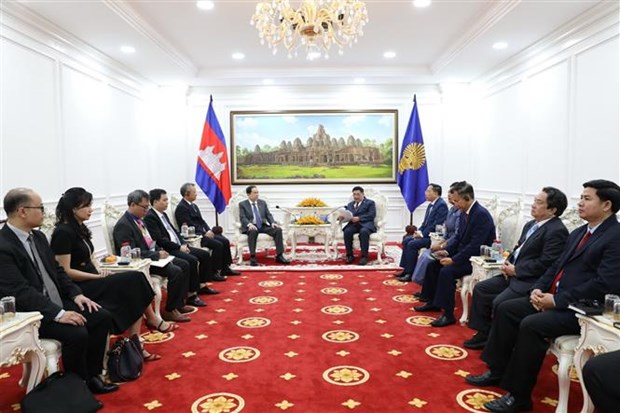 东盟峰会：加强越柬国会合作 hinh anh 2