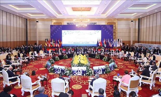 范明政总理柬埔寨之旅：越南系各国和国际社会的好朋友、可靠伙伴和负责任一员 hinh anh 2