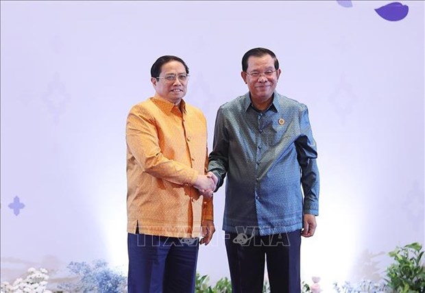 范明政总理柬埔寨之旅：越南系各国和国际社会的好朋友、可靠伙伴和负责任一员 hinh anh 1