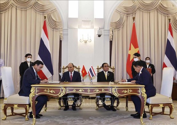 越南国家主席阮春福访问泰国双方发表联合声明 hinh anh 1