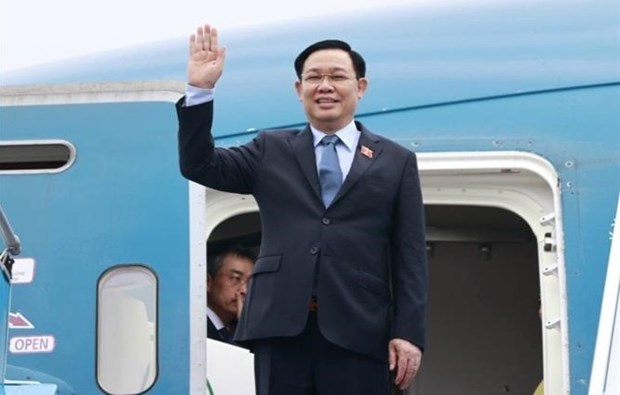 国会主席王廷惠启程对澳大利亚和新西兰进行正式访问 hinh anh 1