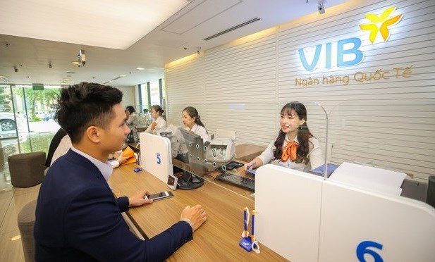 IFC计划向越南三家银行注入3.2亿美元用于为中小企业的发展提供资助 hinh anh 1