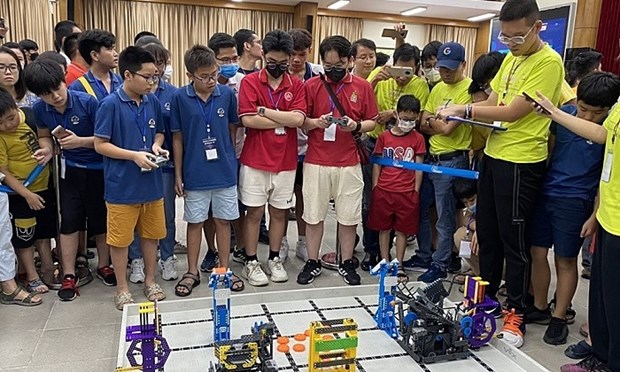 越南2023年全国VEX IQ机器人锦标赛将于2023年2月举行 hinh anh 1