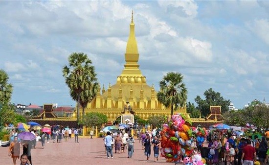 老挝旅游业强劲复苏 hinh anh 1