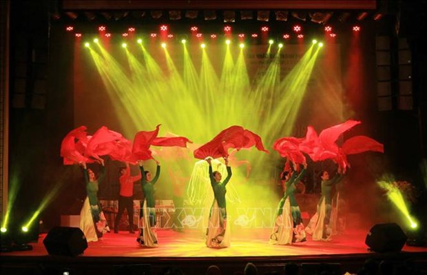 200名歌手和演员将参加在会安举行的东盟音乐节 hinh anh 1