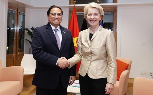 越南政府总理范明政会见欧盟各国和区域组织领导人 hinh anh 4