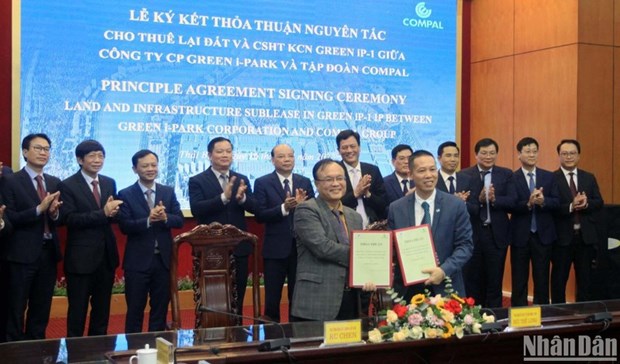 中国台湾电子集团在太平省签署投资协议 hinh anh 1