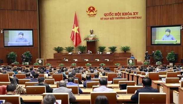 越南国会通过关于继续实施部分防疫政策的决议 hinh anh 1