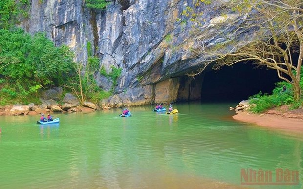 广平—洞穴探险爱好者的目的地 hinh anh 1