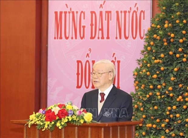 越共中央总书记阮富仲向历届党和国家领导人致以新春的祝福 hinh anh 3