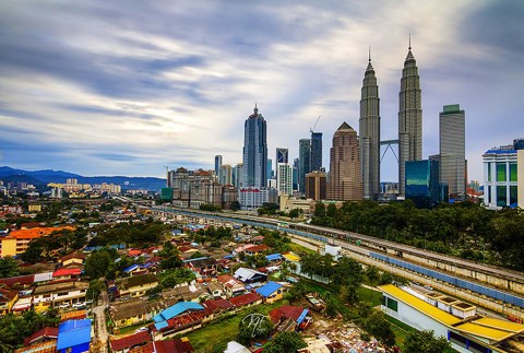 马来西亚2022年12月贸易金额继续上涨 hinh anh 1