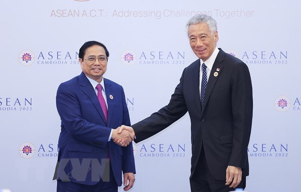 新加坡外长维文：越南政府总理范明政访新是巩固两国关系的坚实基础 hinh anh 3