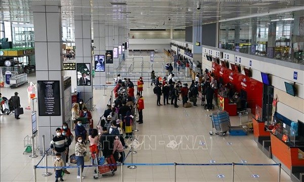 河内内排国际机场国际客运量呈恢复增长趋势 hinh anh 1
