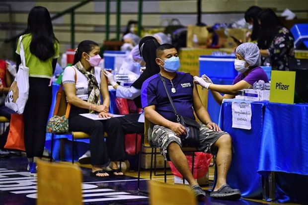 泰国继续肯定新冠疫苗接种的有效性 hinh anh 1