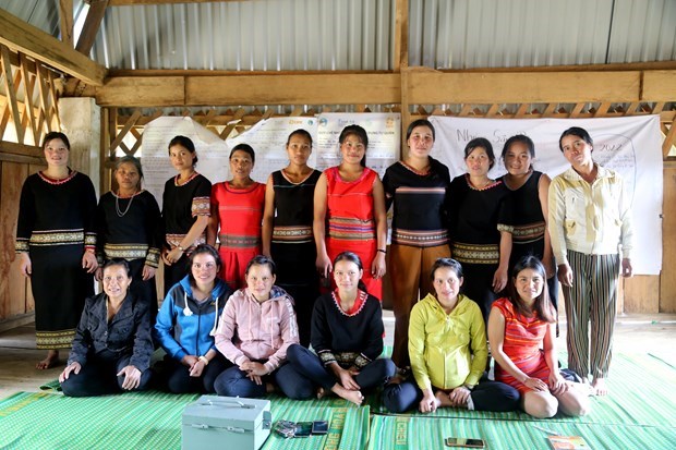 得乐省为4000名妇女和少数民族同胞创造可持续的发展条件 hinh anh 2