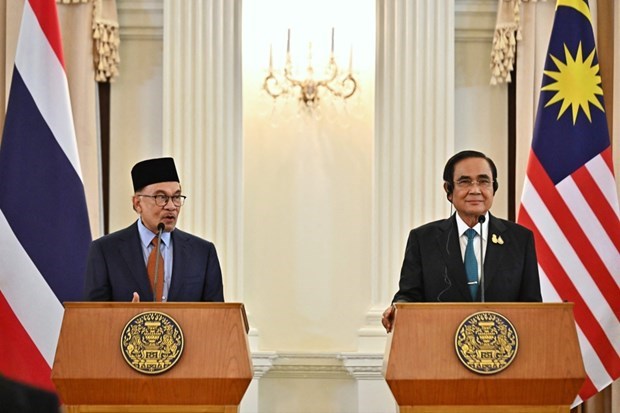 泰国与马来西亚推动多领域的双边合作关系 hinh anh 1