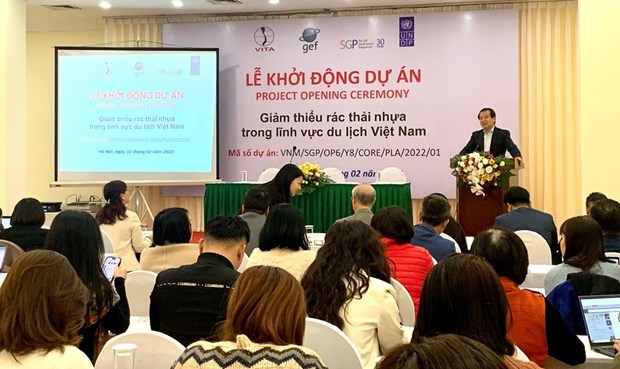 “减少越南旅游业的塑料垃圾”项目正式启动 hinh anh 1