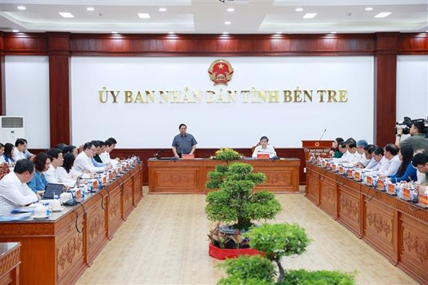 越南政府总理范明政：槟椥省应充分发挥潜力 促进海洋经济的发展 hinh anh 1