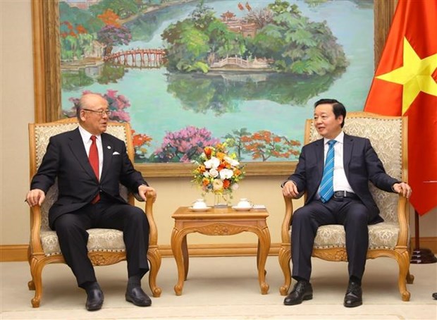 陈红河副总理：越南愿意与日本合作履行全球承诺和目标 hinh anh 1