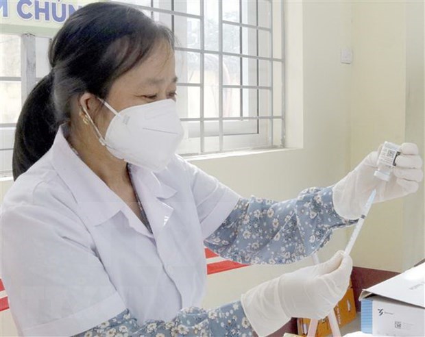 越南全国新冠肺炎重症病例仅剩下两列 hinh anh 1