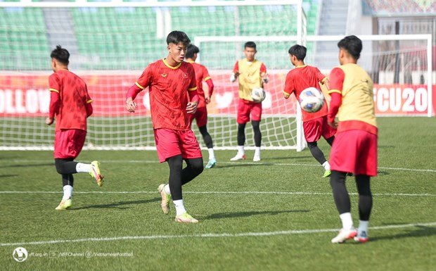 2023年亚足联U20亚洲杯总决赛：越南U20队以最高的精神和心态迎战澳大利亚U20队 hinh anh 1