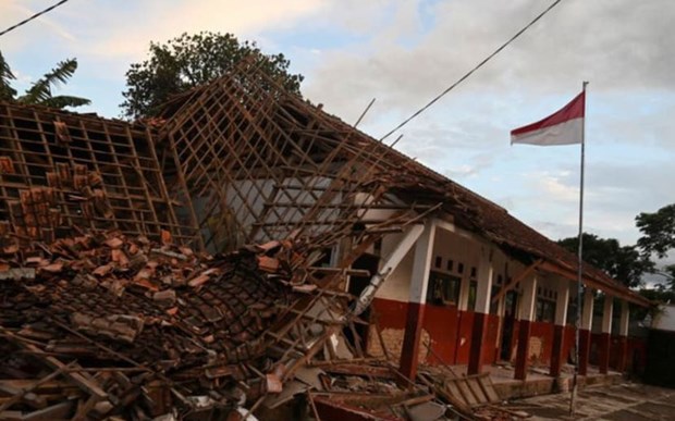 印尼西苏门答腊省附近海域发生5.7级地震 hinh anh 1