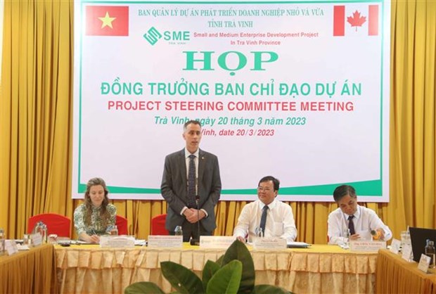加拿大支持越南茶荣省提高中小型企业运营效率 hinh anh 1