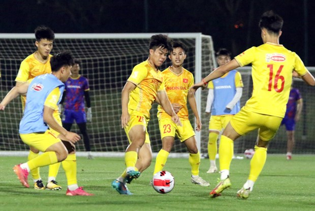 2023多哈杯：越南U23球队为最后一场比赛做好准备 hinh anh 1