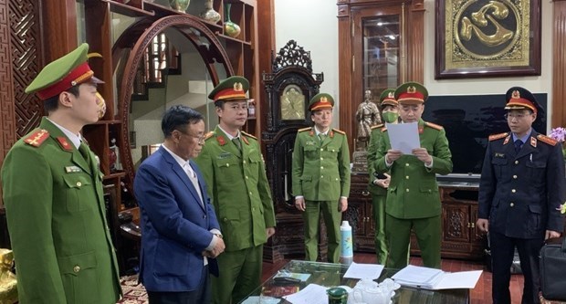 越共中央书记处对多名官员给予违纪处分 hinh anh 1